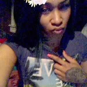 Meet your Posher, Corinda